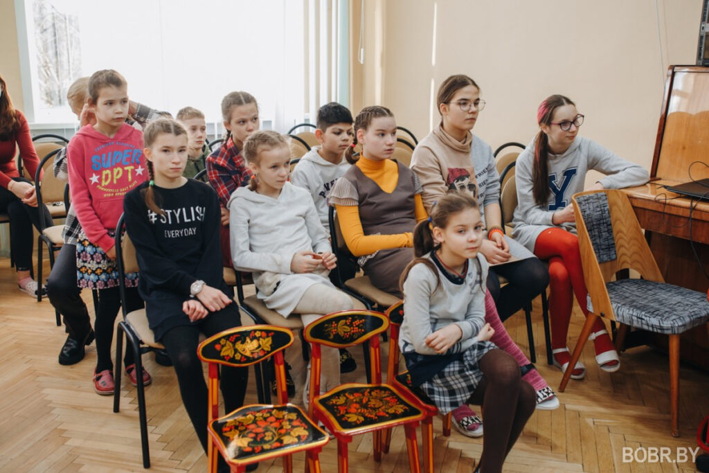 Марафон добра и заботы: представители ОАО «Химчистка и стирка белья» навестили воспитанников Бобруйского детского дома