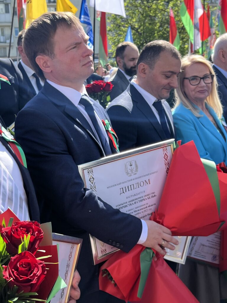 Мы удостоены чести быть на областной Доске почета!