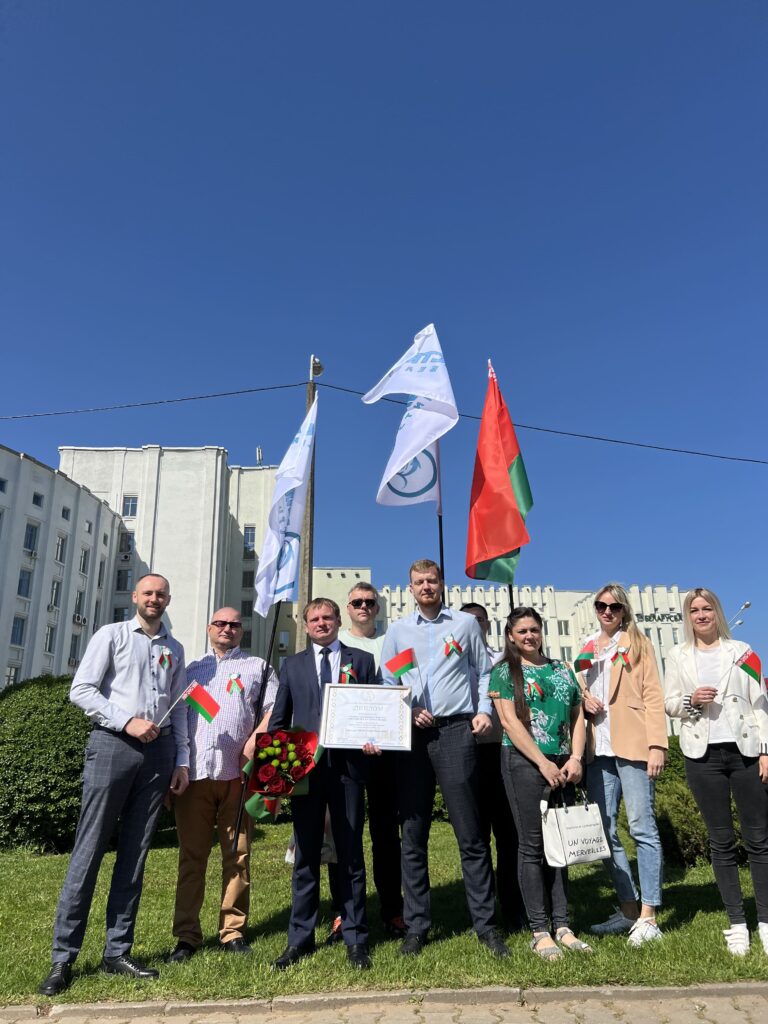 Мы удостоены чести быть на областной Доске почета!